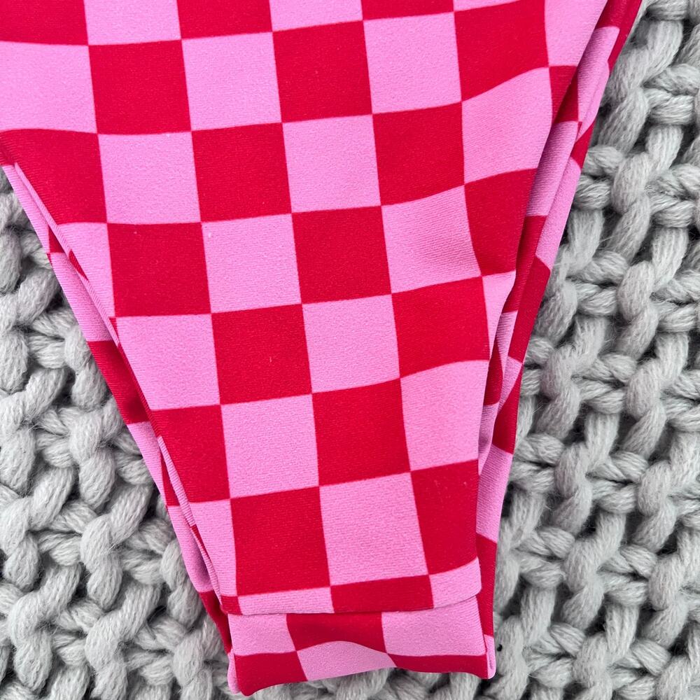 Skatie• ‘Kelly’ Bikini Bottoms in DAYTONA - Picture 8 of 13